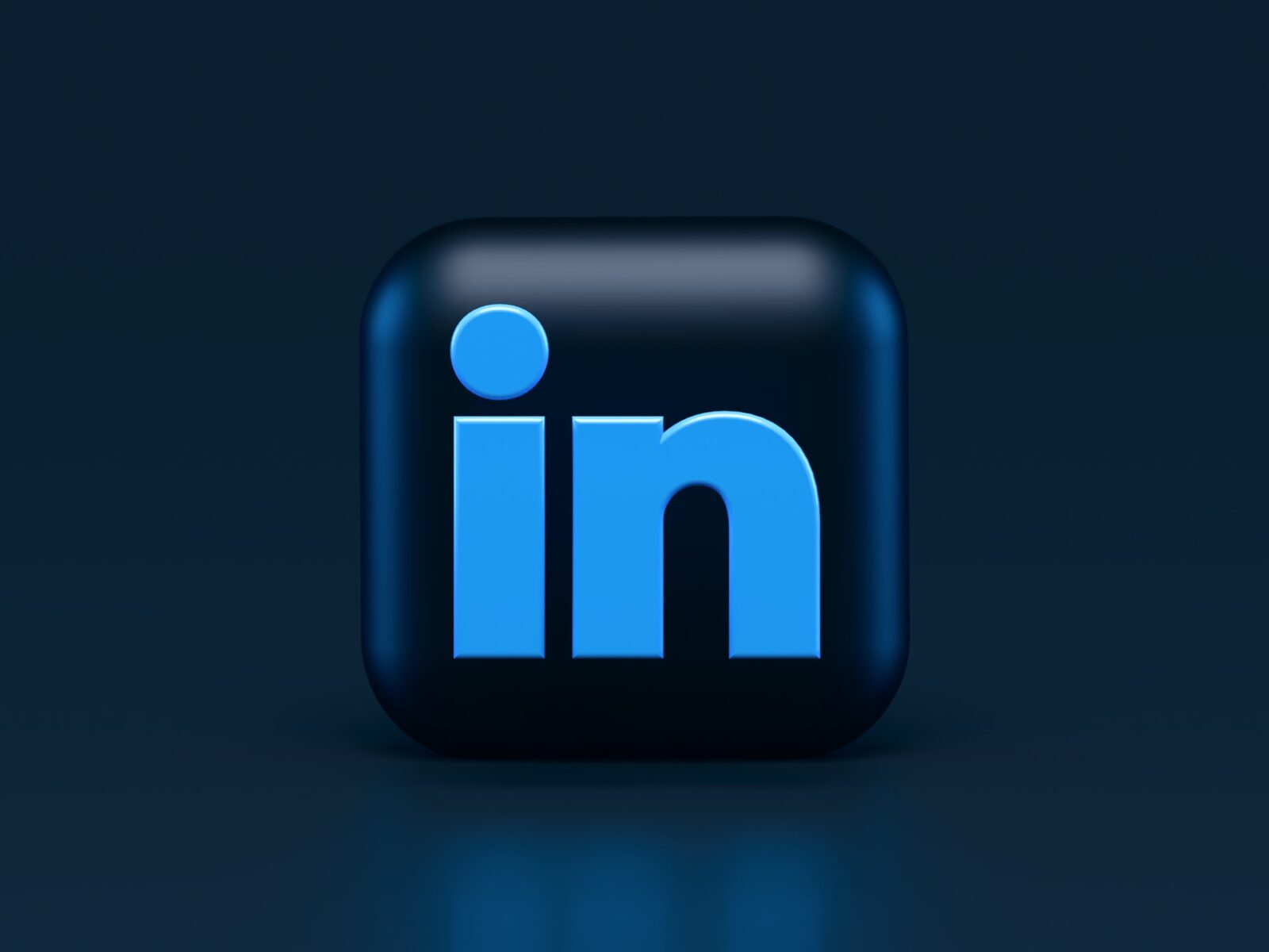 Advertising on LinkedIn - is it worth it?