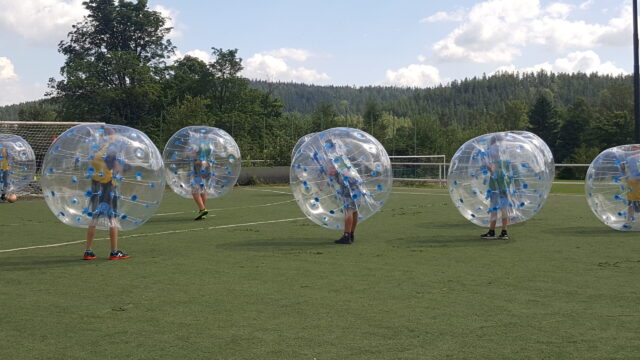 Team building games, or 3 ideas for successful integration