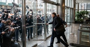 Agencja PR kryzysowego: kiedy zewnętrzne wsparcie się opłaca i czego wymagać